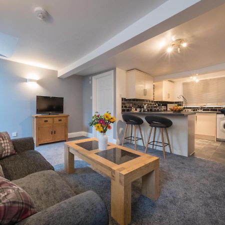 Southernhay Basement Apartment إكزيتر المظهر الخارجي الصورة